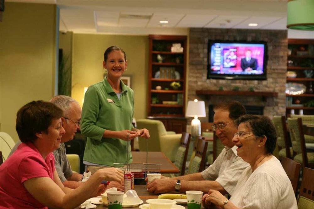 Hampton Inn Bermuda Run / Advance Ristorante foto