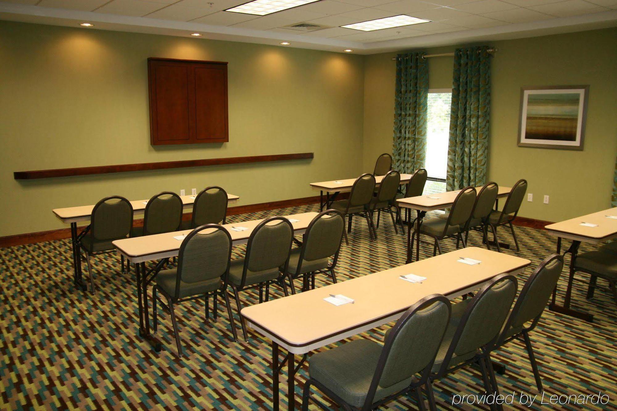 Hampton Inn Bermuda Run / Advance Servizi foto